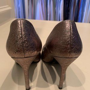 Stuart Weitzman Heels Size 7.5 Shimmery Silver